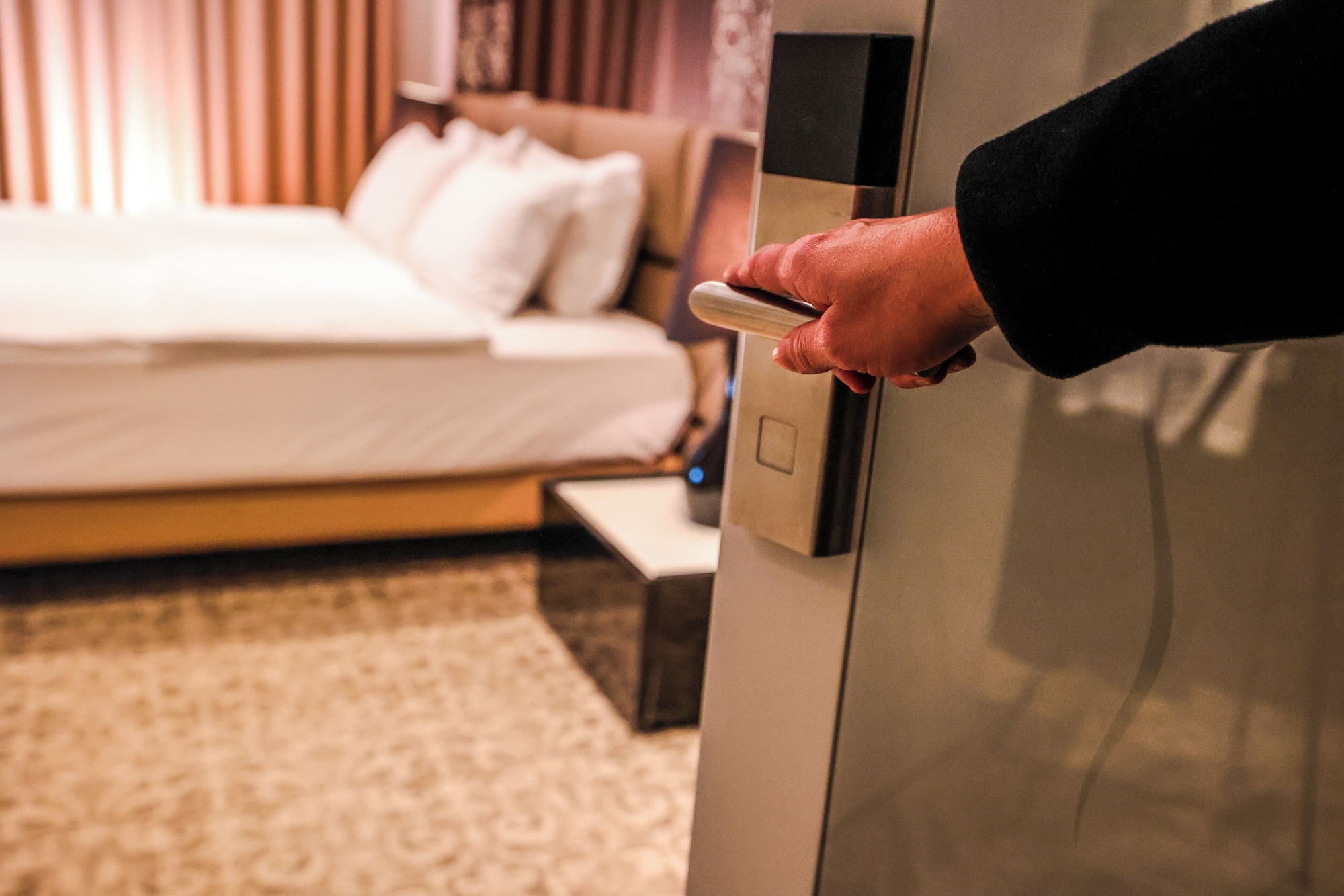 1卧标准双人床或双床房