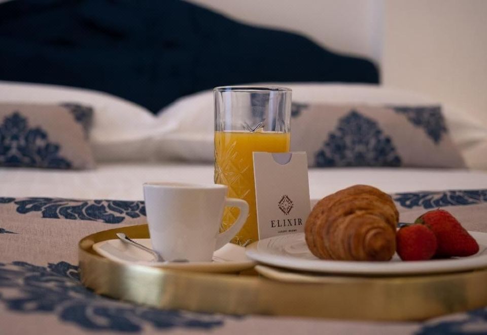 Deluxe Double Room, Courtyard View (Lucija)