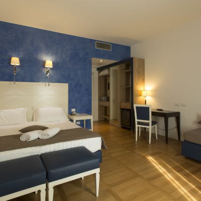 Triple Superior Room Floris Hotel Promo Code