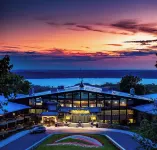 The Lakeview Hotel, Shanty Creek Resort Hotel a 