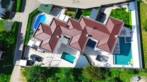 别墅（带独立泳池）