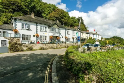 Fal River Cottage Hotel di 