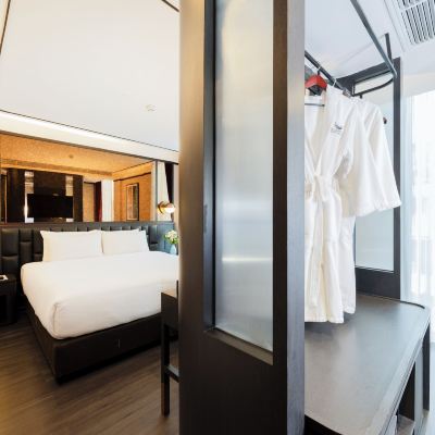 高級特大號床間 恩貝爾飯店優惠