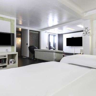 Cinema Suite (Consecutive Nights Only) 누누 호텔 종로 쿠폰