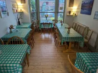 Llangollen Hostel - the Whole Bedroom - Self Catering Facilities Hôtels à : Llangollen