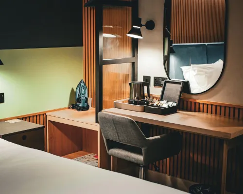 Village Hotel Reading Hotels in Reading