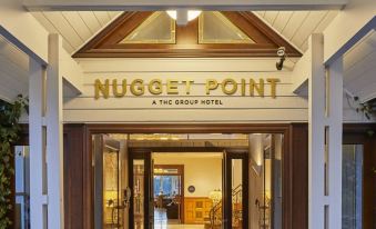 Nugget Point Hotel