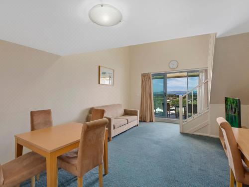 The Entrance Waterfront Apartment 621Apartment