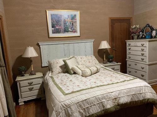 双人房（带独立浴室）