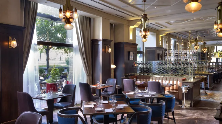 Four Seasons Hotel Gresham Palace Budapest Dining/Restaurant