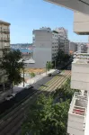 Avenida: Central, Garage, Metro
