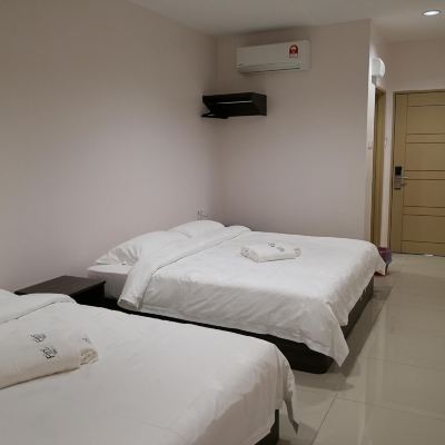 Bilik Keluarga Kupon First Guest House Cheras