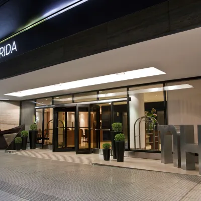 NH Buenos Aires Florida โรงแรมใกล้Edificio Kavanagh