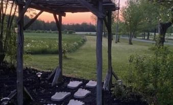 Over the Top B&B - Housity