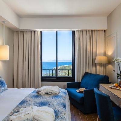 Superior Room Hotel Helios - Ile des Embiez Promo Code