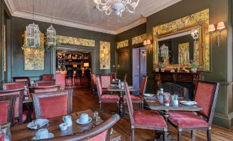 Clementine's Town House Hotel BW Premier Collection - Housity
