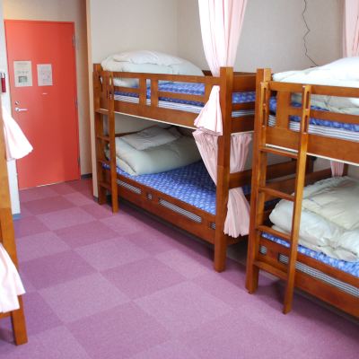 ファミリールーム　二段ベッド付　共用バスルーム 大阪国際ユースホステル クーポン