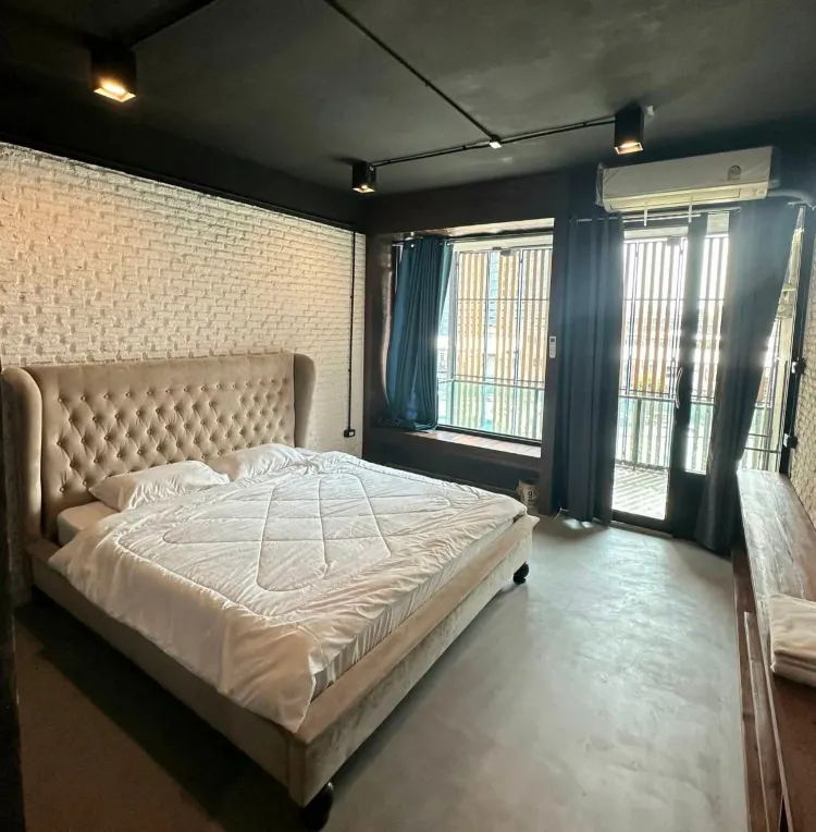 ห้องดีลักซ์