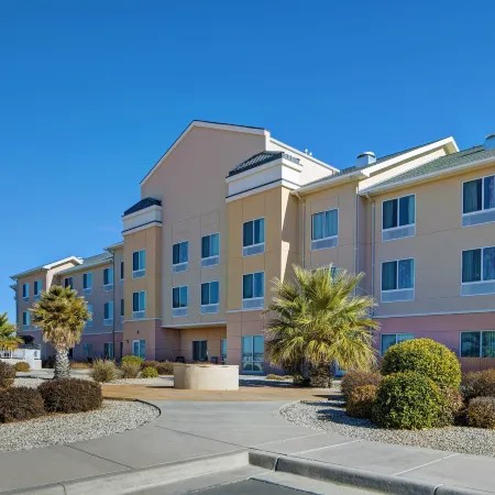Fairfield Inn & Suites Carlsbad Отели в г. Эдди