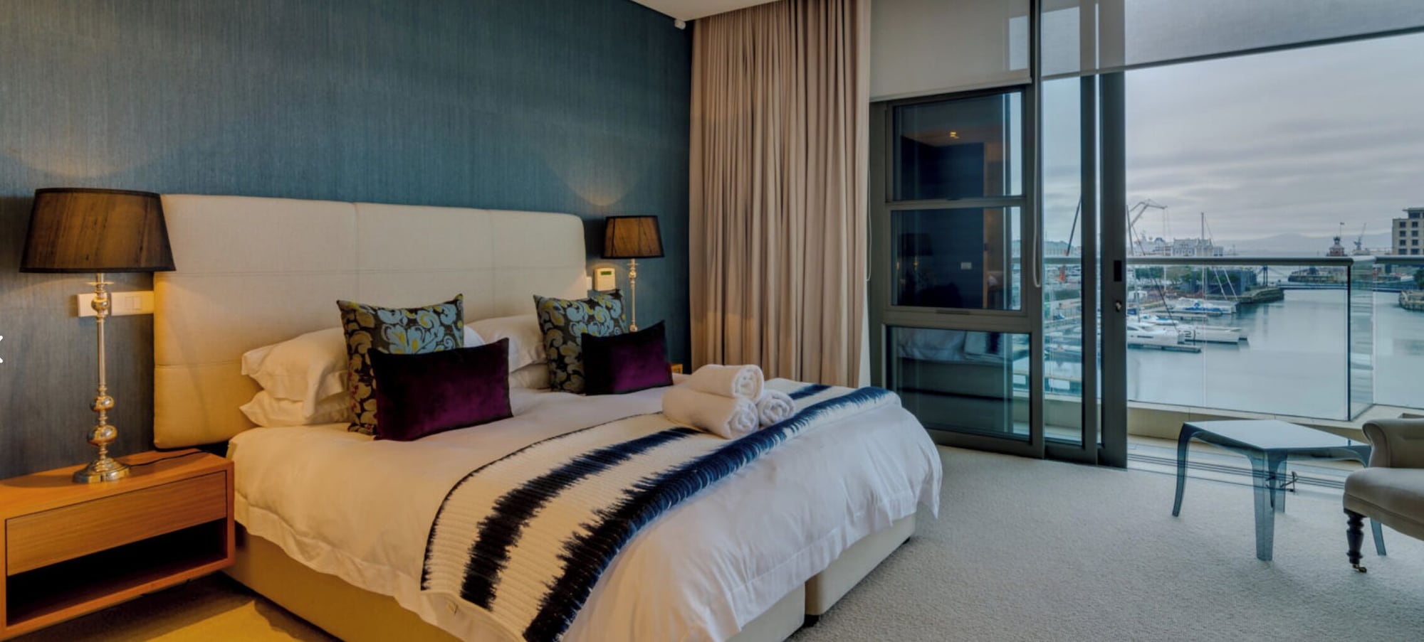 Mountain Marina Luxury Apartments三卧室奢华尊贵1