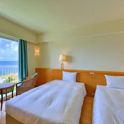 スタンダードオーシャンビューツインルーム(本館) 石垣島ビーチホテルサンシャイン クーポン