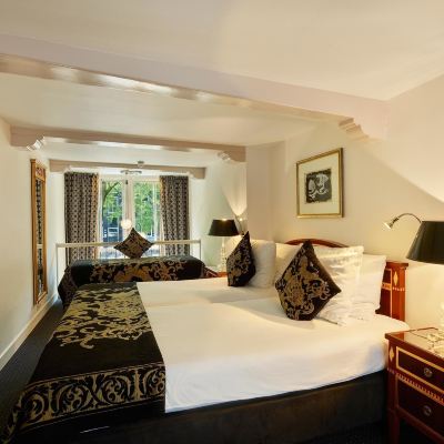 Superior Duplex, Canal View Ambassade Hotel Promo Code