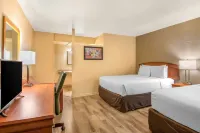 Econo Lodge Inn & Suites