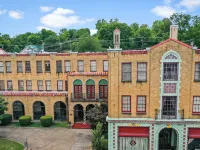 Hotel Seville Hotels in Harrison