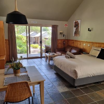 SPA Studio D'Altons Studios Promo Code