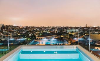 Dear Hotel Madrid - Housity