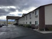 Super 8 by Wyndham Blackfoot Hotels in 