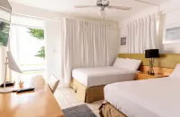 Ocean's Edge Lodge Restaurant & Bar โรงแรมใน