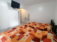 Hostal Maple Hotels in 