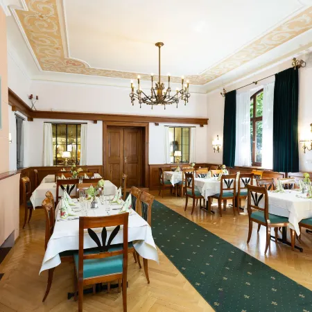 Hotel Hirsch