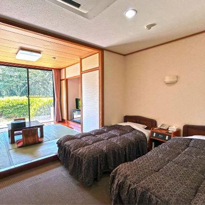 和洋式ルーム(本館) くつろぎの森　グリーンピア八女 クーポン