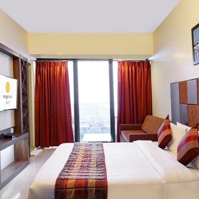 Royal Duplex, 1 Bedroom, Valley View (Balcony Closed June 15-Oct 10) Valley View Resort Promo Code