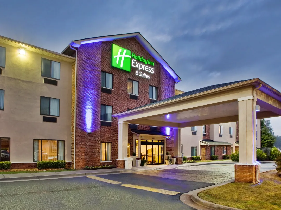 Holiday Inn Express & Suites Buford Ne - Lake Lanier By Ihg - Buford, GA