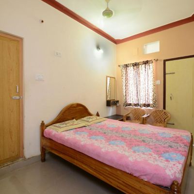 Standard Room With Fan Surya Inn Promo Code