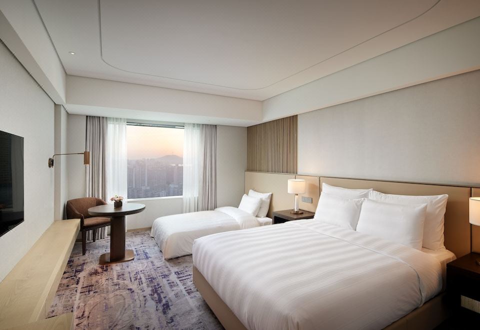 Lotte Hotel World GangnamDeluxe Double with Sofa Bed