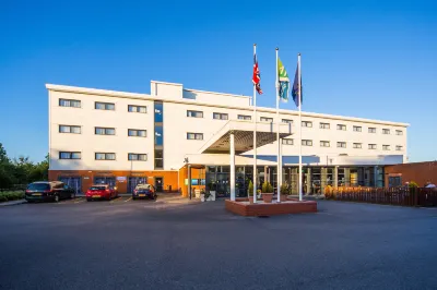 Holiday Inn Express FOLKESTONE - CHANNEL TUNNEL by IHG Отели в г. 