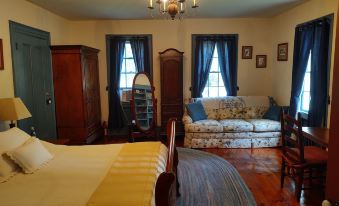 1805 House Bed and Breakfast