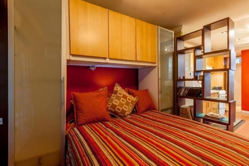 豪华大床一室房