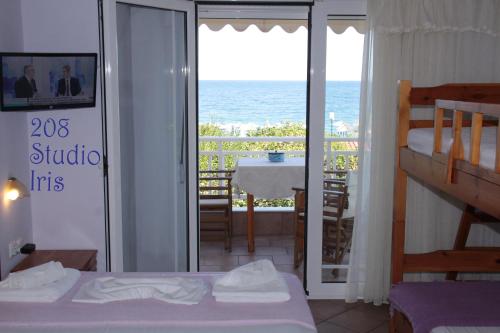 一室公寓（2位成人+2位小童）