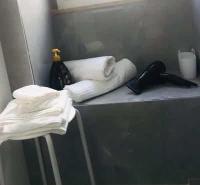 特大床一室房（带梳化床）