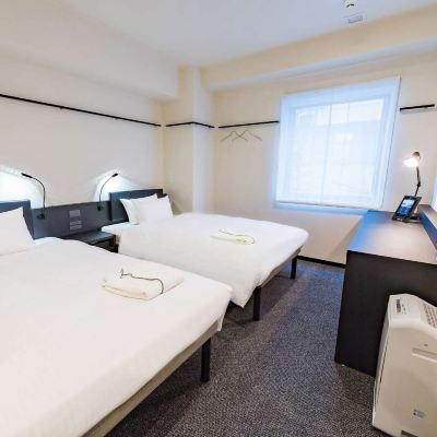 Twin Room [non-smoking] / Simmons Bed / Mirable Shower HOTEL SUI KANDA by ABEST Promo Code