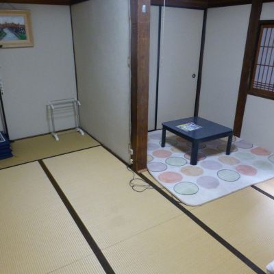 Japanese-Style Room