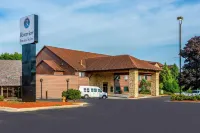 Riverview Inn & Suites, Ascend Hotel Collection Hotels in 