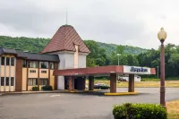 Days Inn by Wyndham Berlin Meriden Hotel di 