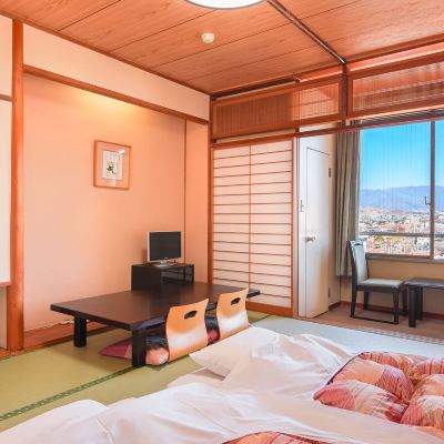 Japanese-Style Room Selected At Check-in