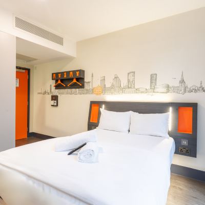 雙人房（有窗） 伯明翰易捷酒店優惠